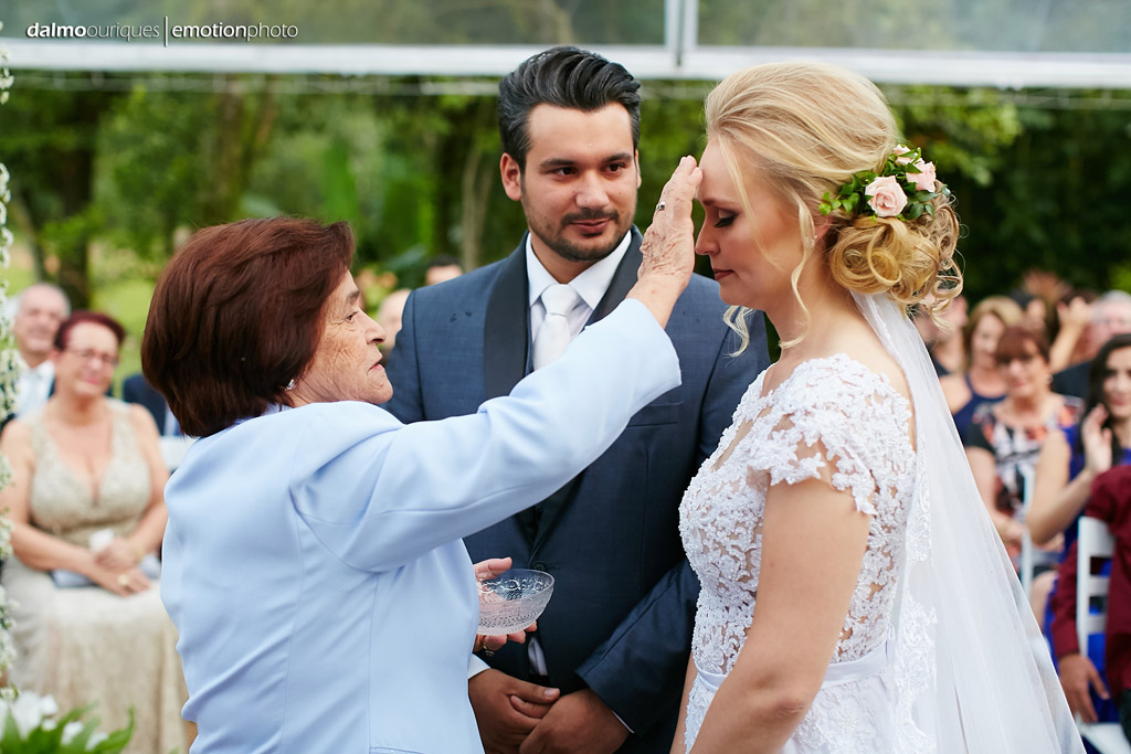 Cerimônia de Casamento, Estância Biguaçu, Casamento ao ar livre, benção dos noivos; Fotografia de casamento em Florianópolis