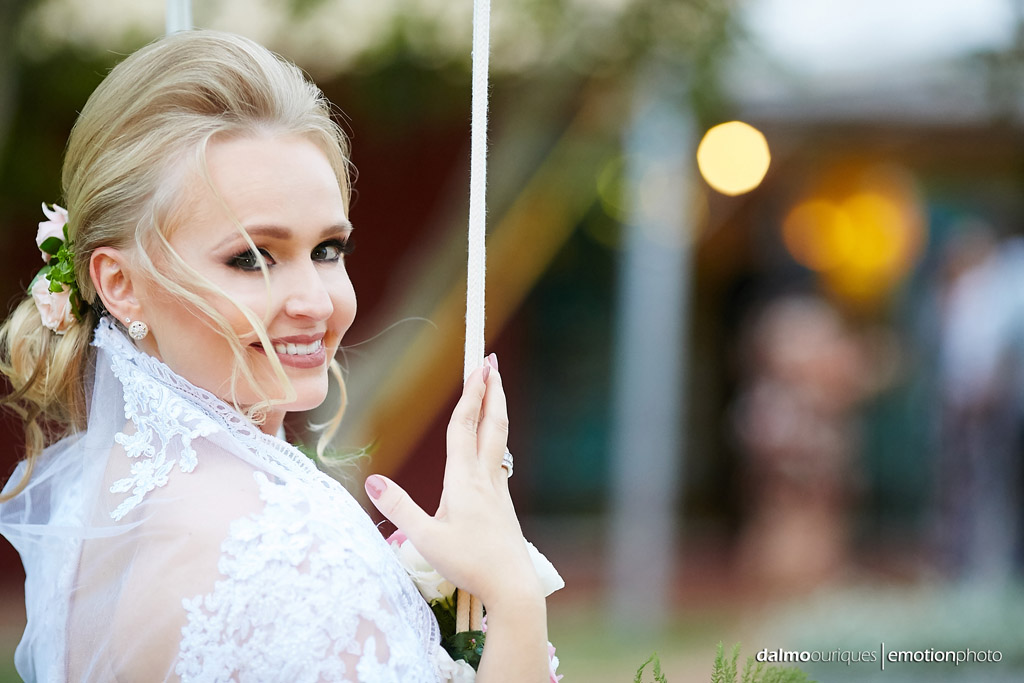 Cerimônia de Casamento, Estância Biguaçu, Retrato da noiva, felicidade da noiva