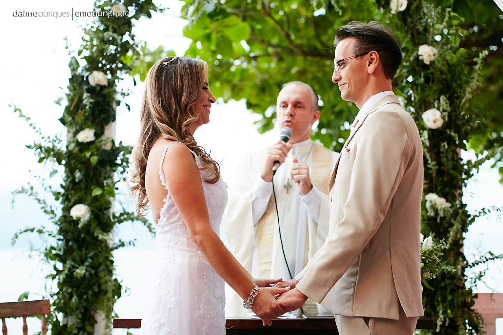 Fotografia de Casamento em Florianópolis, Cerimônia de Casamento, Pousada do Museu, Casamento ao ar livre,