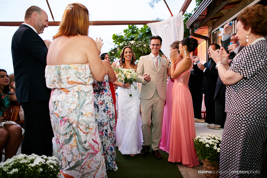 Fotografia de Casamento em Florianópolis, Cerimônia de Casamento, Pousada do Museu, Fotógrafo de Casamento em Florianópolis, saída dos noivos