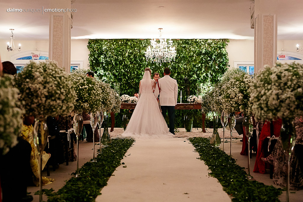 Fotografia de Casamento em Florianópolis; Alameda Casa Rosa; Cerimônia de Casamento; farda de bombeiro