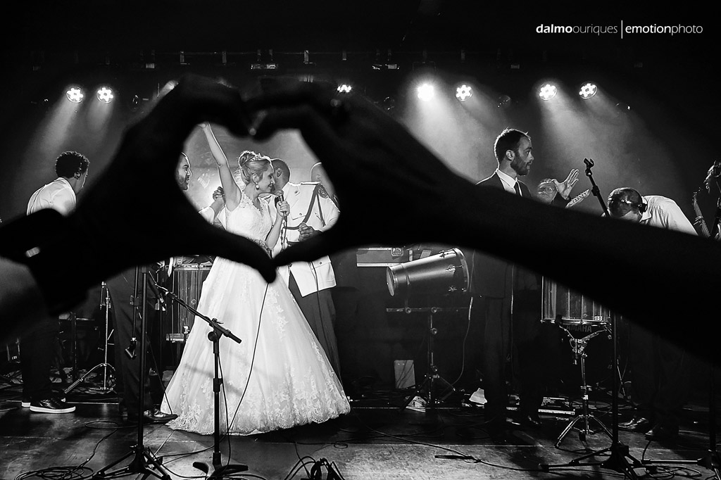 Fotografia de Casamento em Florianópolis; Festa de casamento; Alameda Casa Rosa; noivos no palco