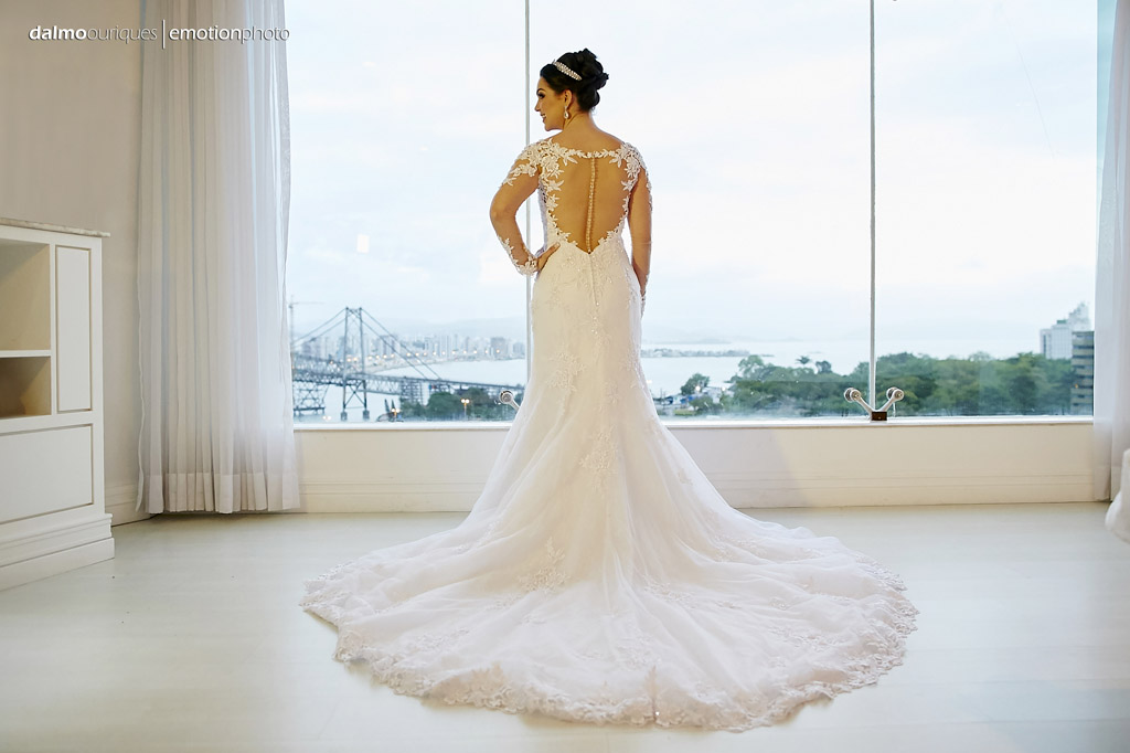 Making of da noiva; vestido da noiva; noiva pronta; fotógrafo de casamento