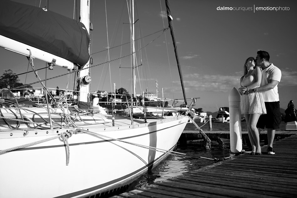 pre wedding em florianopolis; ensaio de casal em florianopolis; ensaio em florianopolis; fotografia de casal; pre wedding; florianopolis; ensaio do clube veleiro da ilha