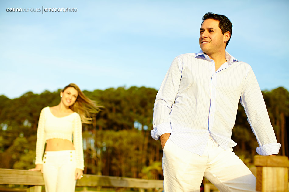 pre wedding em florianopolis; ensaio de casal em florianopolis; ensaio em florianopolis; fotografia de casal; pre wedding; florianopolis; ensaio do rio vermelho