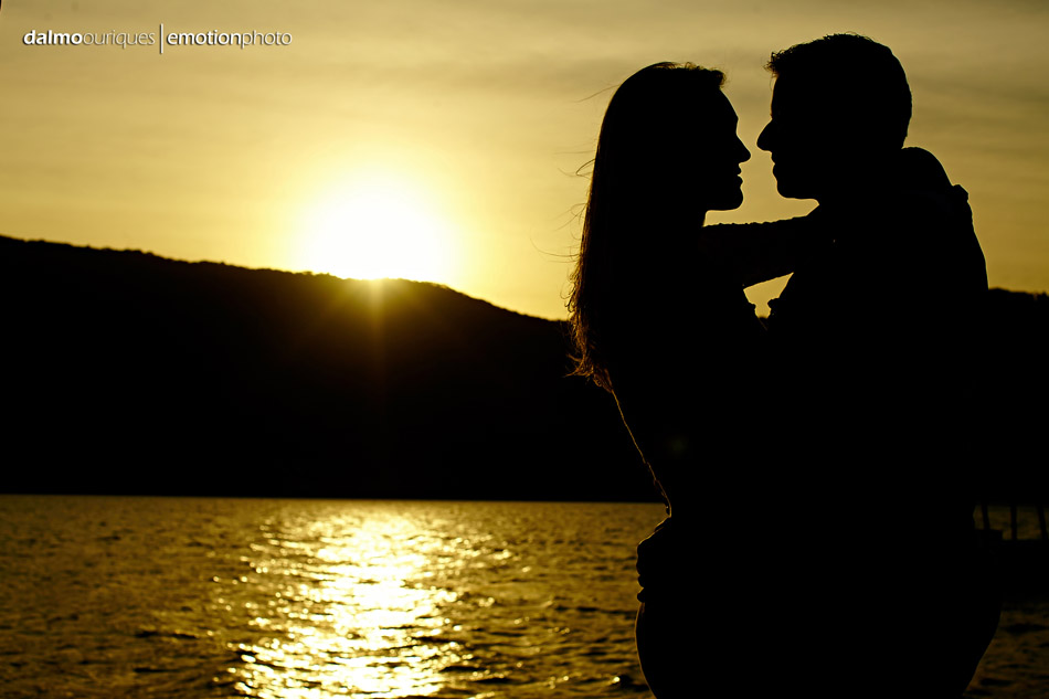 pre wedding em florianopolis; ensaio de casal em florianopolis; ensaio em florianopolis; fotografia de casal; pre wedding; florianopolis; ensaio do rio vermelho