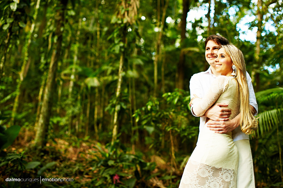 pre wedding em jaragua do sul; ensaio de casal em jaragua do sul; ensaio em jaragua do sul; fotografia de casal; pre wedding; jaragua do sul; ensaio em jaragua; ensaio no parque da malwee