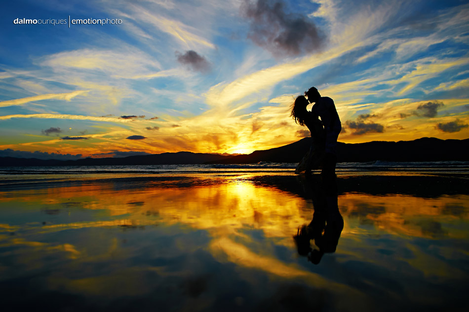 pre wedding em florianopolis; ensaio de casal em florianopolis; ensaio em florianopolis; fotografia de casal; pre wedding; florianopolis; ensaio em jurere internacional; ensaio na praia
