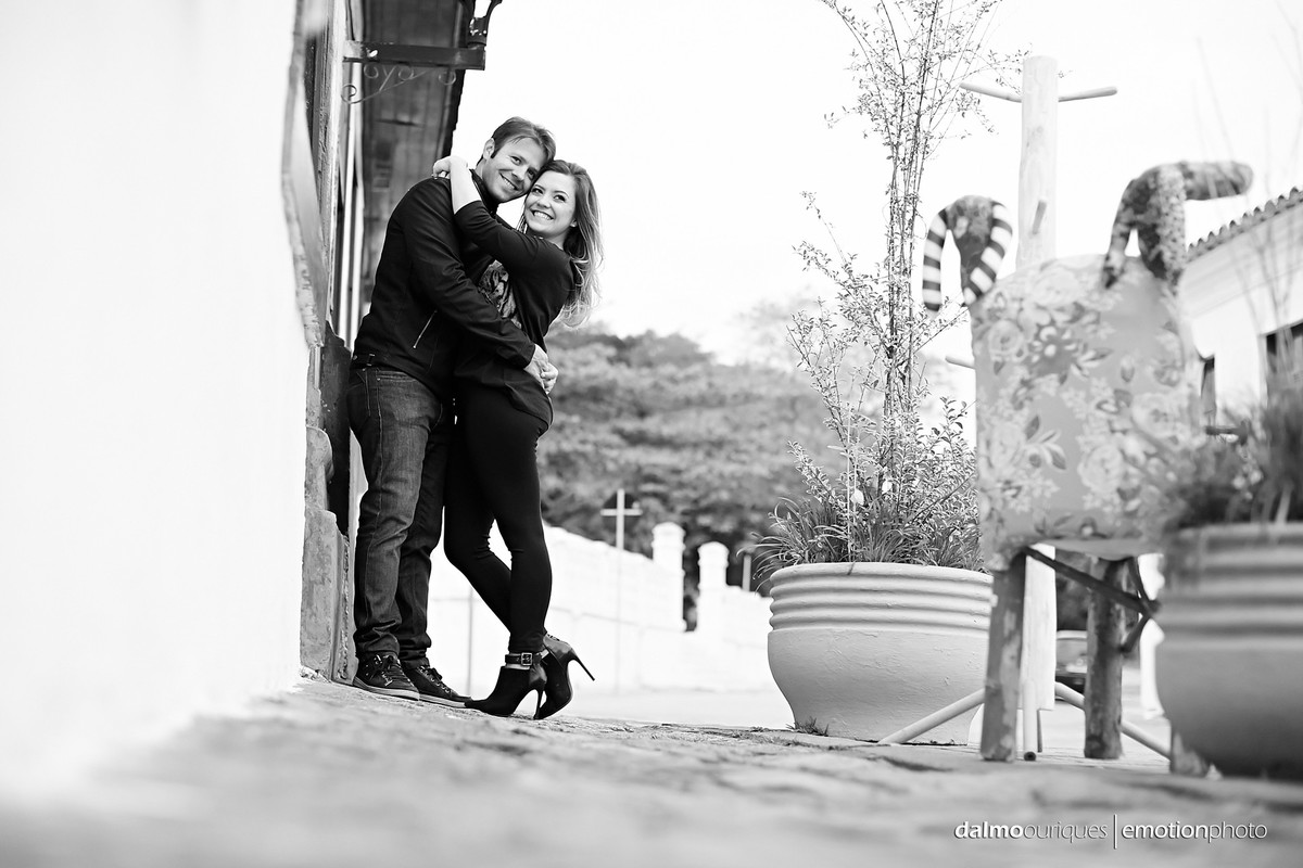pre wedding em florianopolis; ensaio de casal em florianopolis; ensaio em florianopolis; fotografia de casal; pre wedding; florianopolis; ensaio na praia