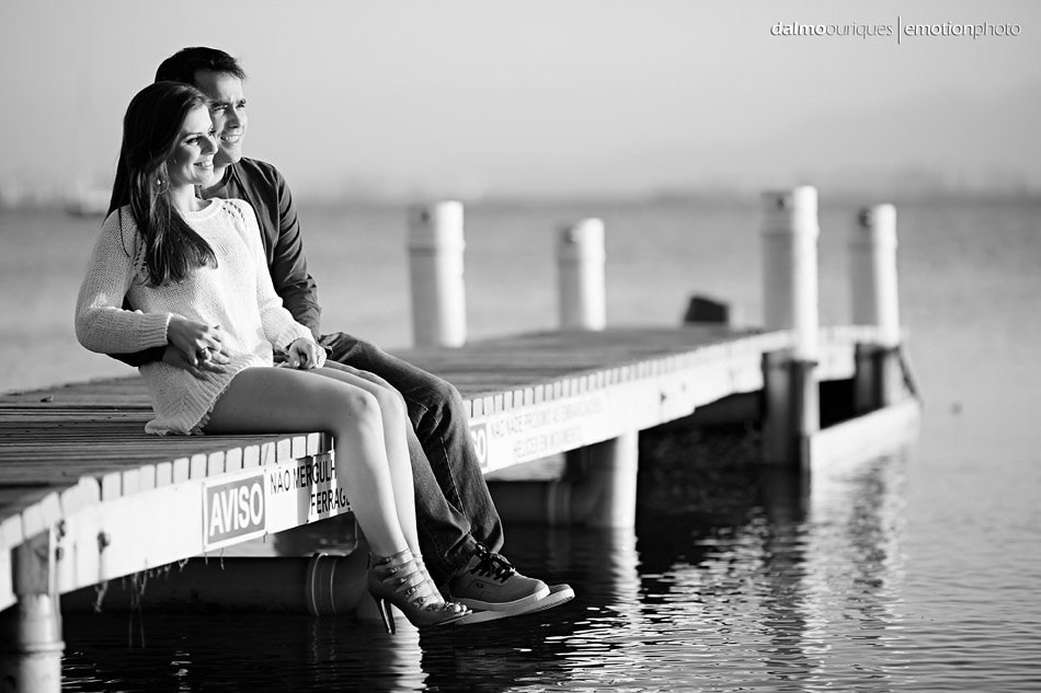 pre wedding em florianopolis; ensaio de casal em florianopolis; ensaio em florianopolis; fotografia de casal; pre wedding; florianopolis; ensaio na praia