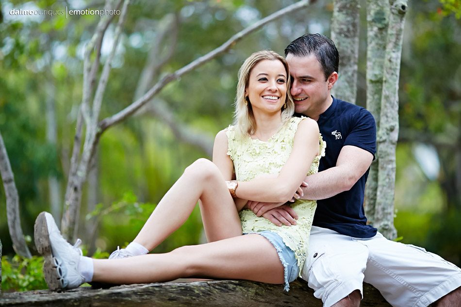 pre wedding em florianopolis; ensaio de casal em florianopolis; ensaio de casal; fotografo de casamento em florianopolis; pre wedding na praia da armação; fotografia de casal
