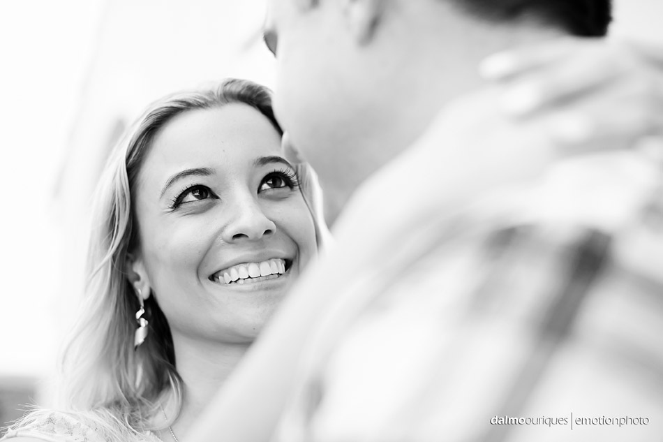 pre wedding em florianopolis; ensaio de casal em florianopolis; ensaio de casal; fotografo de casamento em florianopolis; pre wedding na praia da armação; fotografia de casal
