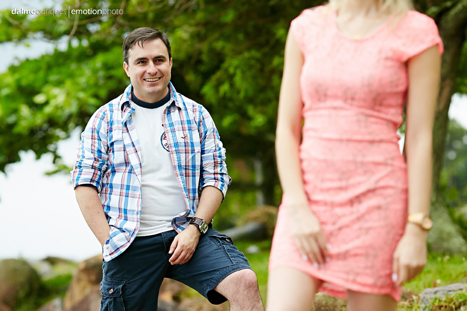 pre wedding em florianopolis; ensaio de casal em florianopolis; ensaio de casal; fotografo de casamento em florianopolis; pre wedding na praia da armação; fotografia de casal