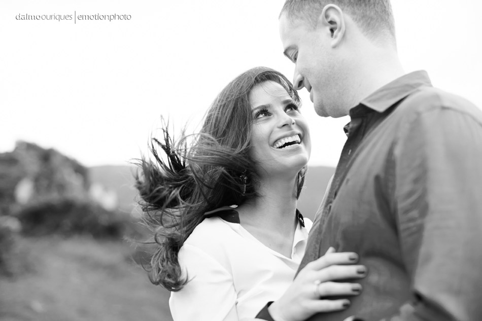 pre wedding em florianopolis; ensaio de casal em florianopolis; ensaio de casal; fotografo de casamento em florianopolis; pre wedding na praia da armação; fotografia de casal