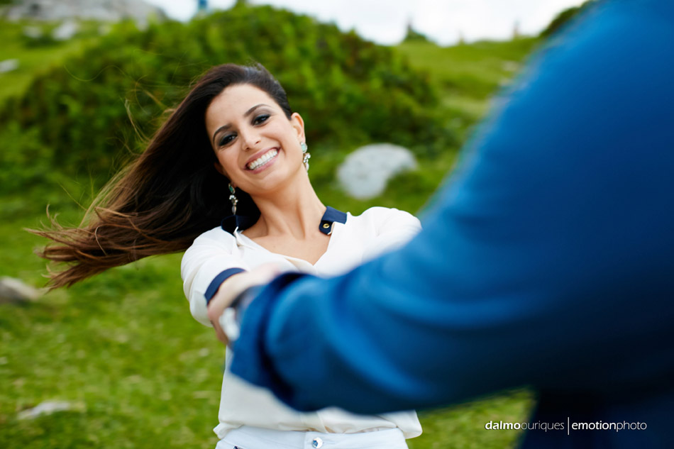 pre wedding em florianopolis; ensaio de casal em florianopolis; ensaio de casal; fotografo de casamento em florianopolis; pre wedding na praia da armação; fotografia de casal