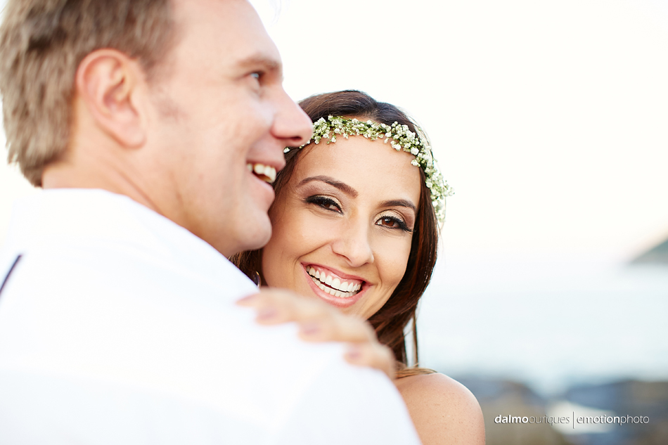 pre wedding em florianopolis; ensaio de casal em florianopolis; ensaio de casal; fotografo de casamento em florianopolis; pre wedding na praia da armação; fotografia de casal