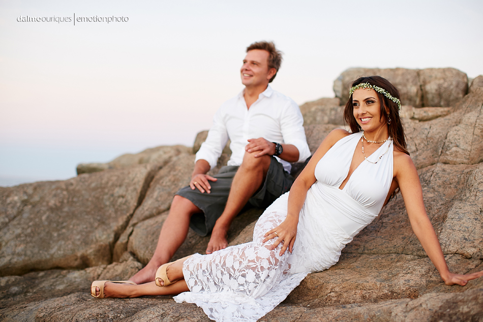pre wedding em florianopolis; ensaio de casal em florianopolis; ensaio de casal; fotografo de casamento em florianopolis; pre wedding na praia da armação; fotografia de casal