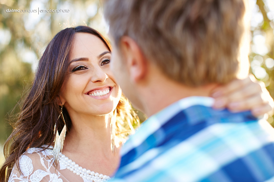 pre wedding em florianopolis; ensaio de casal em florianopolis; ensaio de casal; fotografo de casamento em florianopolis; pre wedding na praia da armação; fotografia de casal