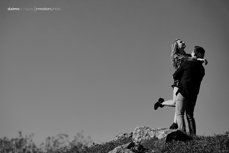 pre wedding em florianopolis; ensaio de casal em florianopolis; ensaio de casal; fotografo de casamento em florianopolis; pre wedding na praia da armação; fotografia de casal