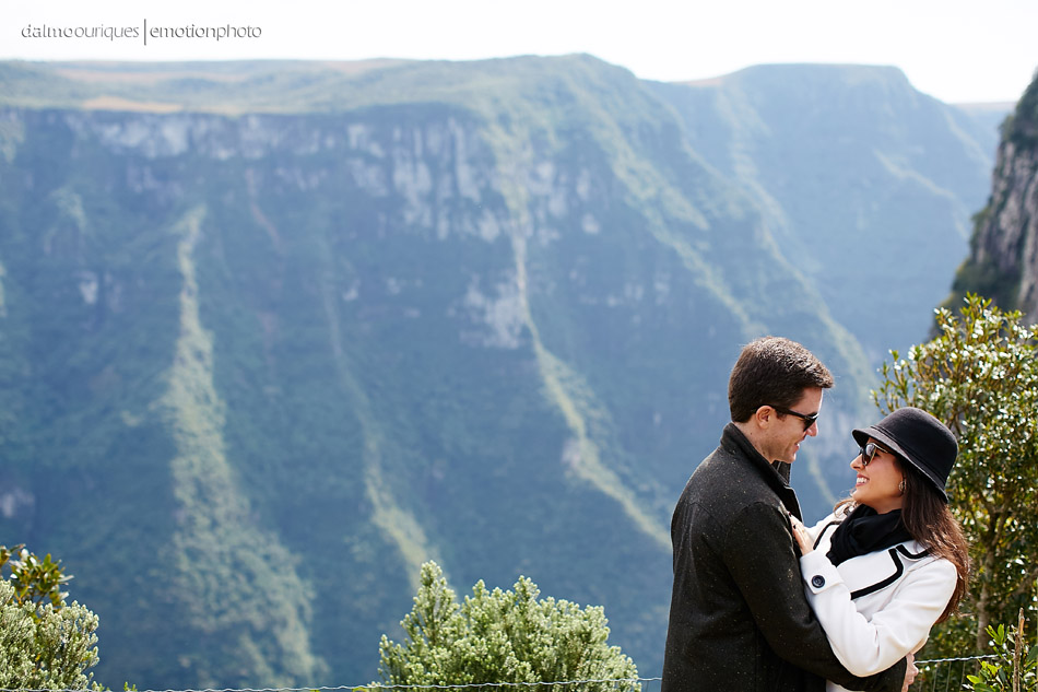 pre wedding em Cambará do Sul; ensaio de casal em Cambará do Sul; ensaio em Cambará do Sul; fotografia de casal; pre wedding; Cambará do Sul; parador casa da montanha