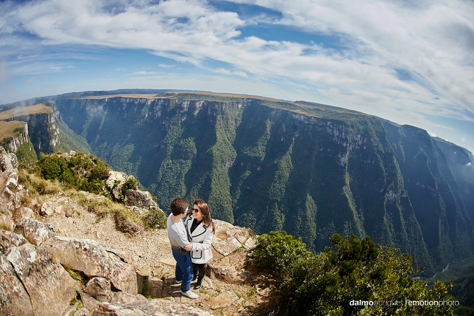 pre wedding em Cambará do Sul; ensaio de casal em Cambará do Sul; ensaio em Cambará do Sul; fotografia de casal; pre wedding; Cambará do Sul; parador casa da montanha