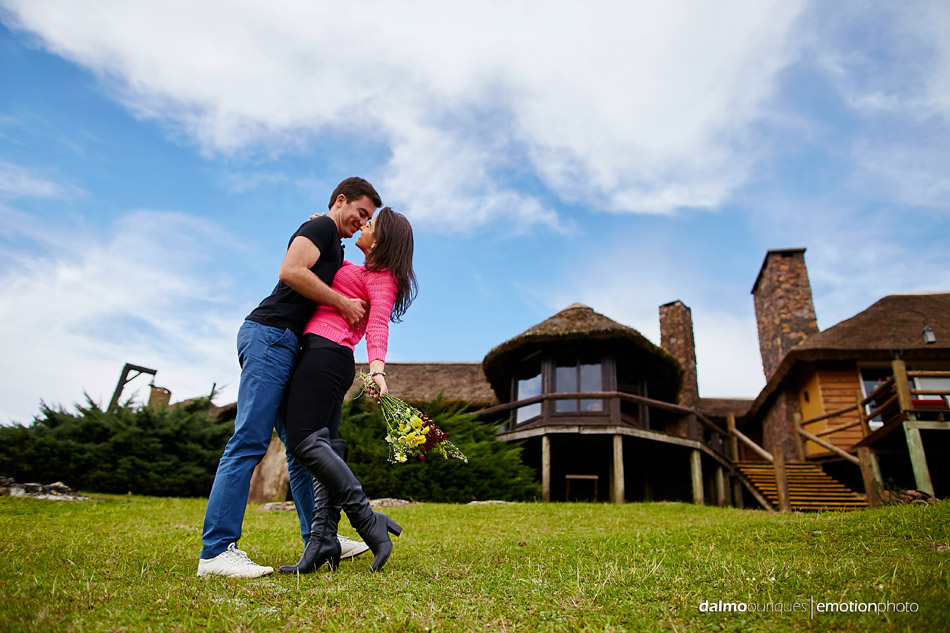 pre wedding em Cambará do Sul; ensaio de casal em Cambará do Sul; ensaio em Cambará do Sul; fotografia de casal; pre wedding; Cambará do Sul; parador casa da montanha
