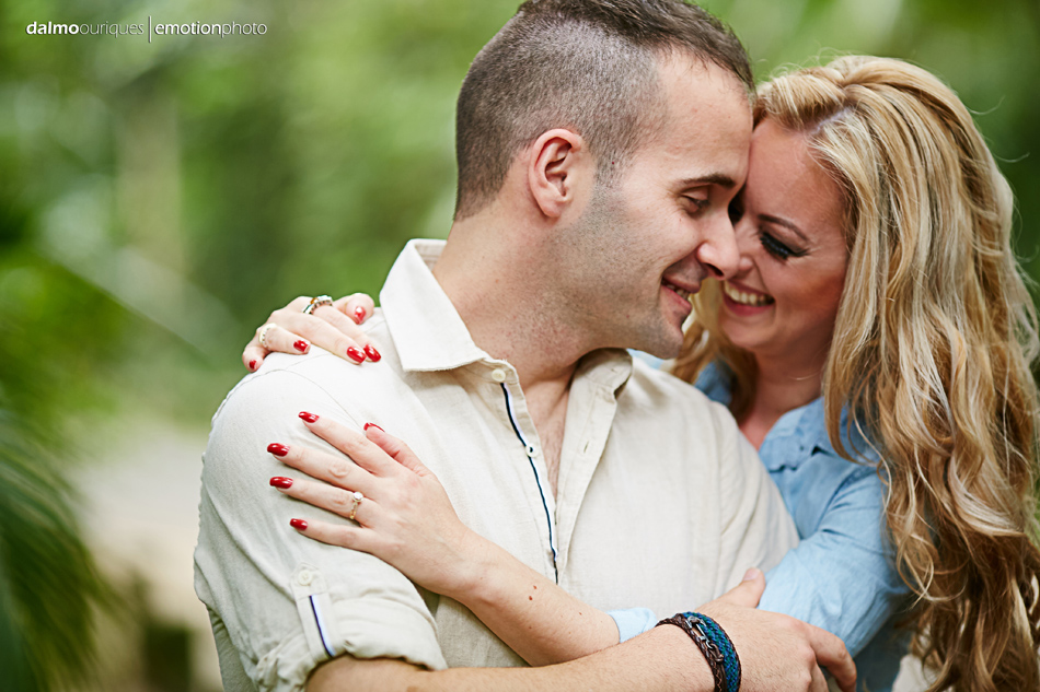 pre wedding em florianopolis; ensaio de casal em florianopolis; ensaio de casal; fotografo de casamento em florianopolis; pre wedding na praia da armação; fotografia de casal