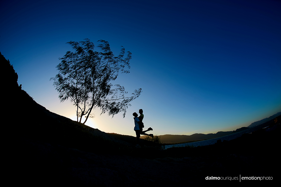 pre wedding em florianopolis; ensaio de casal em florianopolis; ensaio de casal; fotografo de casamento em florianopolis; pre wedding na praia da armação; fotografia de casal