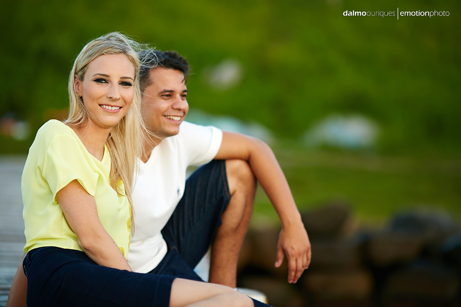 pre wedding em florianopolis; ensaio de casal em florianopolis; ensaio de casal; fotografo de casamento em florianopolis; pre wedding na praia da armação; fotografia de casal