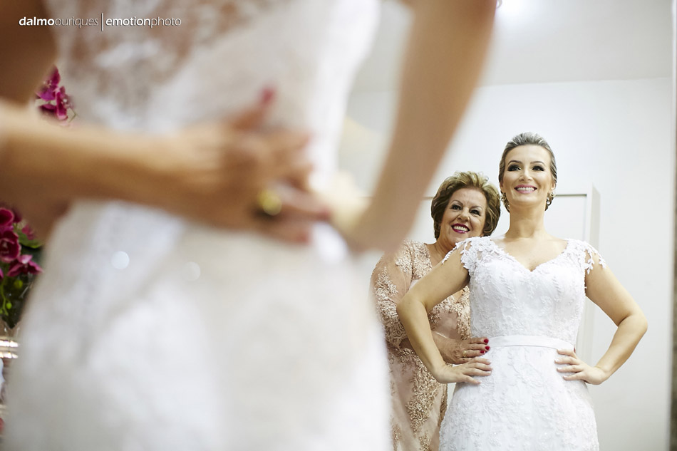 vestido da noiva; fotografia de casamento em florianopolis; fotografo de casamento em florianopolis; wedding em florianopolis; casamento florianopolis; hotel majestic; making of da noiva