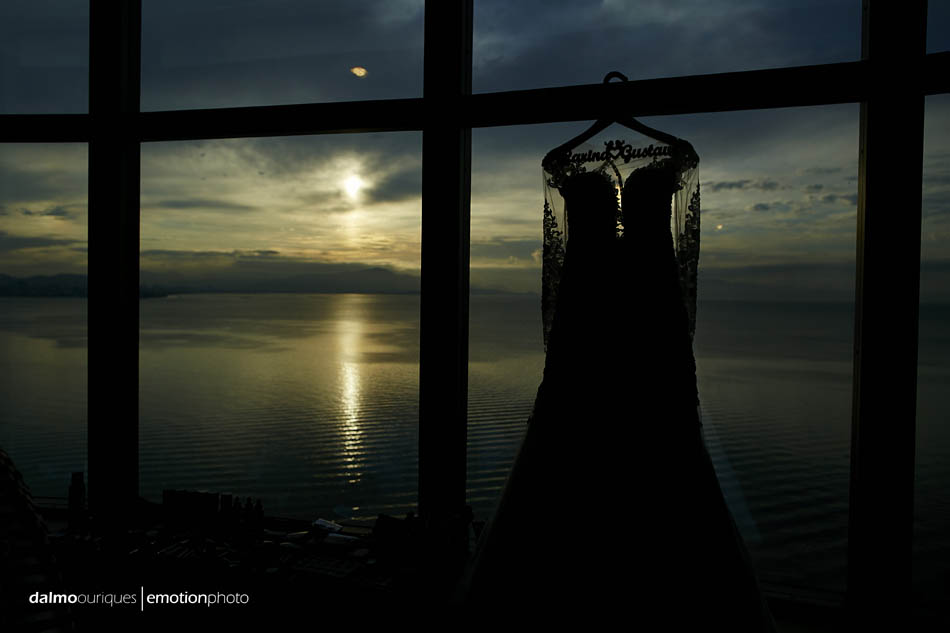 vestido da noiva; fotografia de casamento em florianopolis; fotografo de casamento em florianopolis; wedding em florianopolis; casamento florianopolis; hotel majestic; making of da noiva