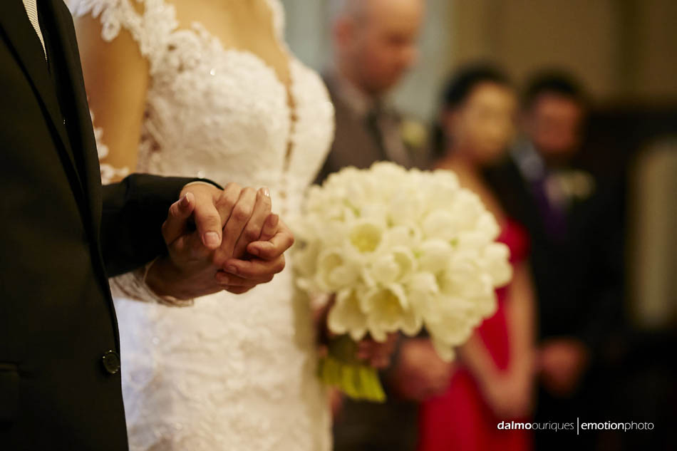 fotografia de casamento em florianopolis; fotografo de casamento em florianopolis; wedding em florianopolis; casamento florianopolis; casamento igreja coração de Jesus; cerimonia de casamento; bouquet