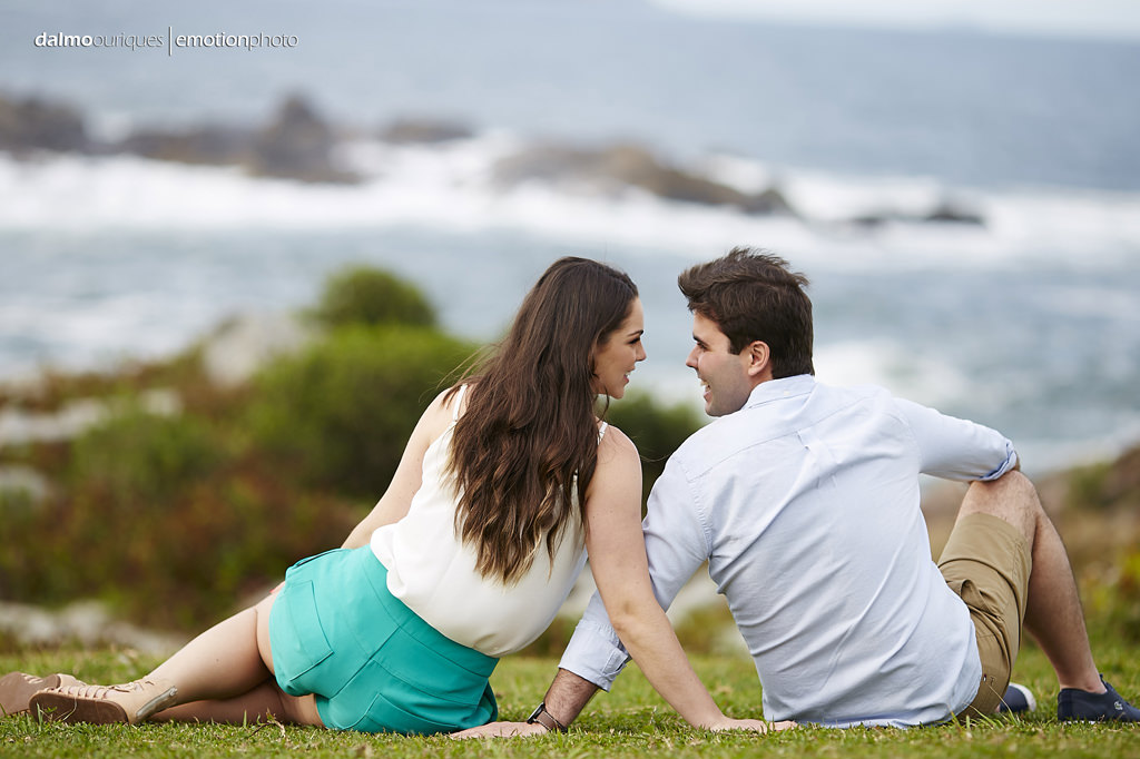 pre wedding em florianopolis; ensaio de casal em florianopolis; ensaio de casal; fotografo de casamento em florianopolis; pre wedding na praia da armação; fotografia de casal