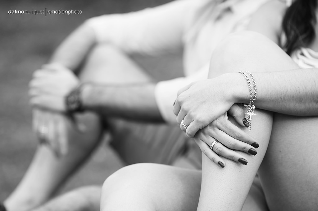 pre wedding em florianopolis; ensaio de casal em florianopolis; ensaio de casal; fotografo de casamento em florianopolis; pre wedding na praia da armação; fotografia de casal