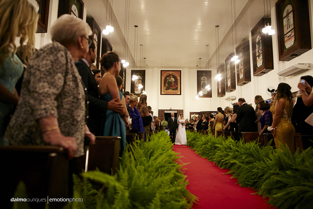 fotografia de casamento em florianopolis; wedding florianopolis; fotografo de casamento em florianopolis; fotografo em florianopolis; igreja do casamento; casamento na igreja