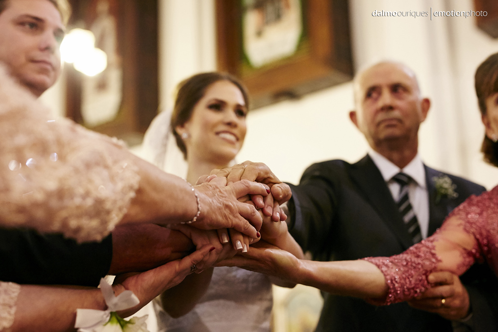 fotografia de casamento em florianopolis; wedding florianopolis; fotografo de casamento em florianopolis; fotografo em florianopolis; igreja do casamento; casamento na igreja