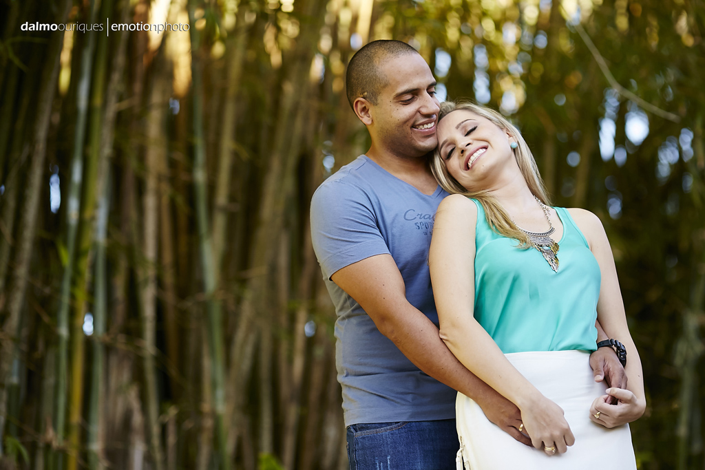 pre wedding em florianopolis; ensaio de casal em florianopolis; ensaio na beira mar norte; fotografia de casal; pre wedding