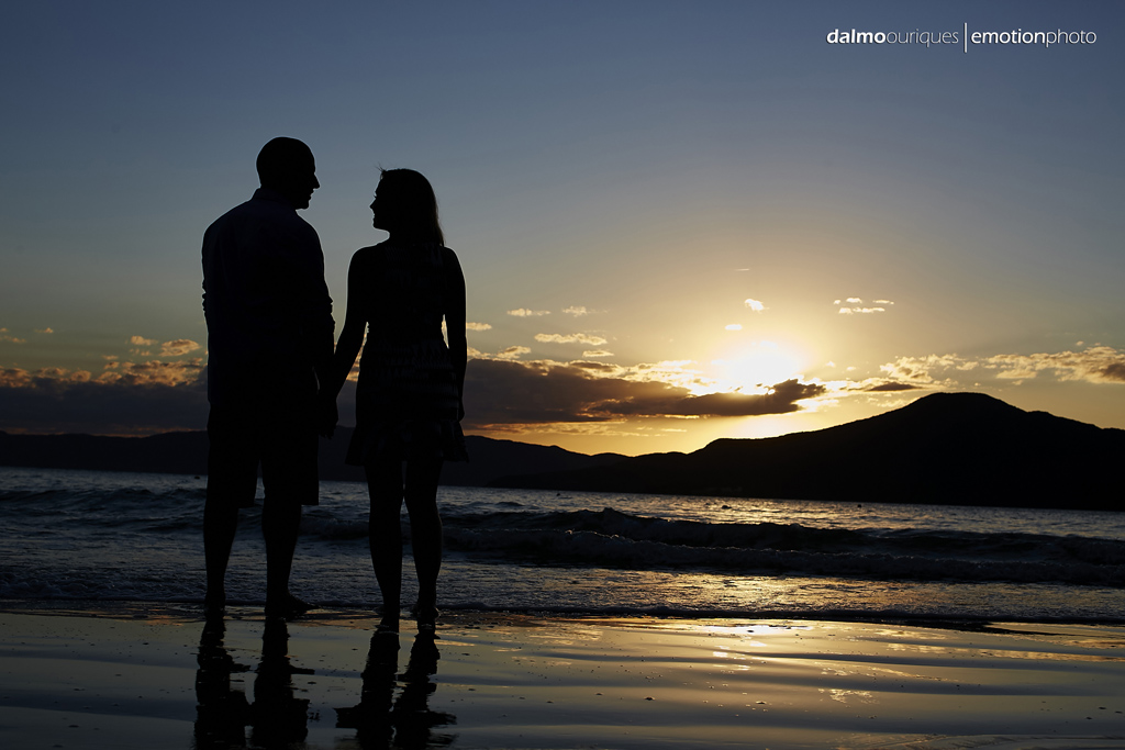 pre wedding em florianopolis; ensaio de casal em florianopolis; ensaio em jurere internacional; fotografia de casal; pre wedding; ensaio de casal na praia do forte