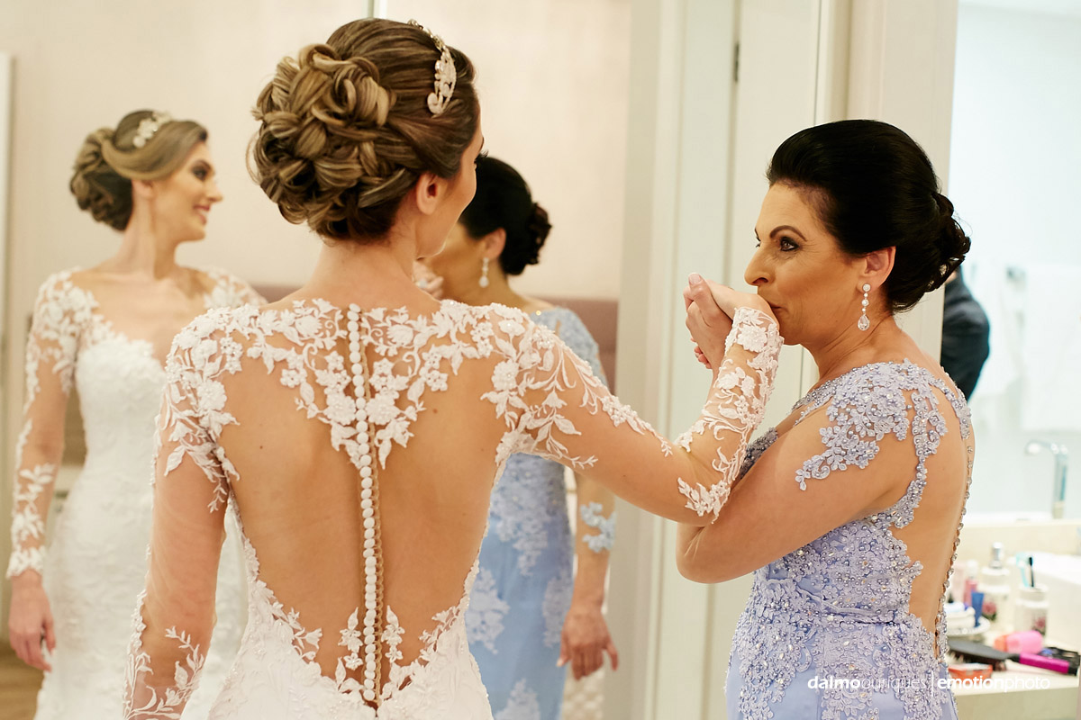 fotografia de casamento em joinville, fotografo de casamento em joinville, wedding em joinville, fotografo dalmo ouriques, harmonia lyra, joinville, making of da noiva, melhores fotos de casamento