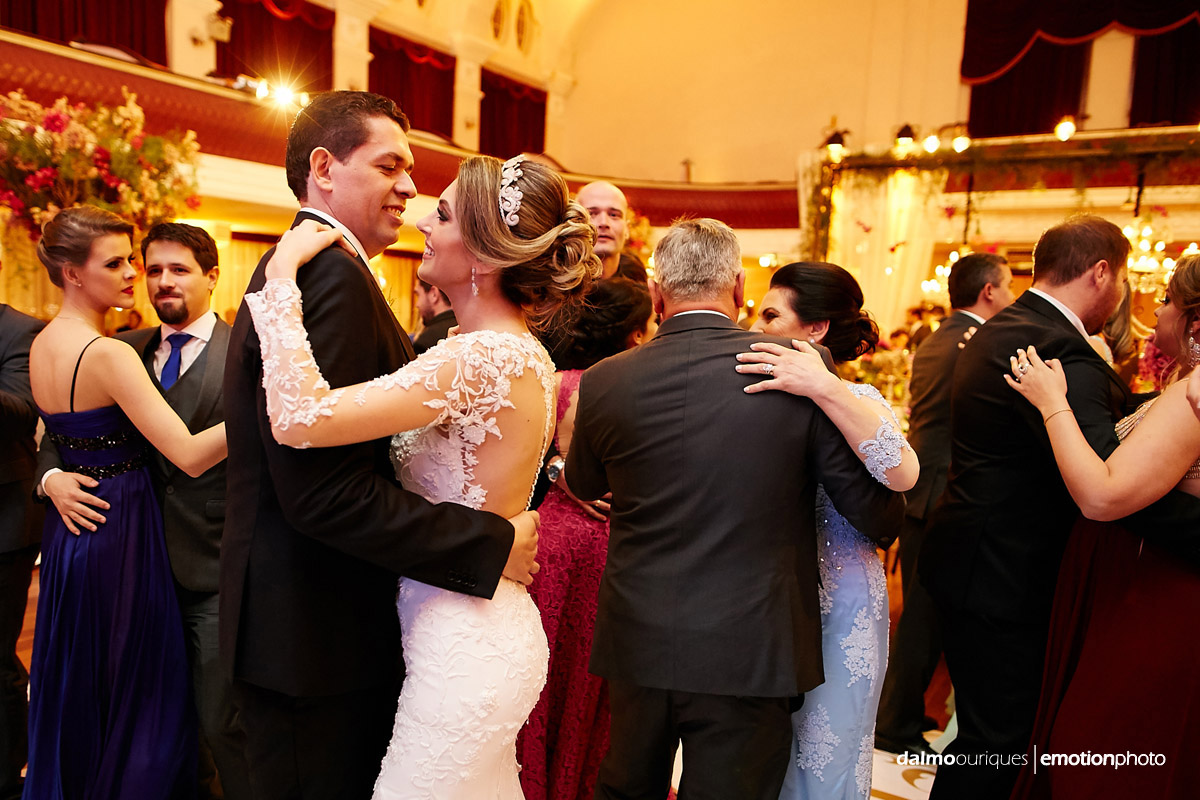 fotografia de casamento em joinville, fotografo de casamento em joinville, wedding em joinville, fotografo dalmo ouriques, harmonia lyra, joinville, festa de casamento, melhores fotos de casamento