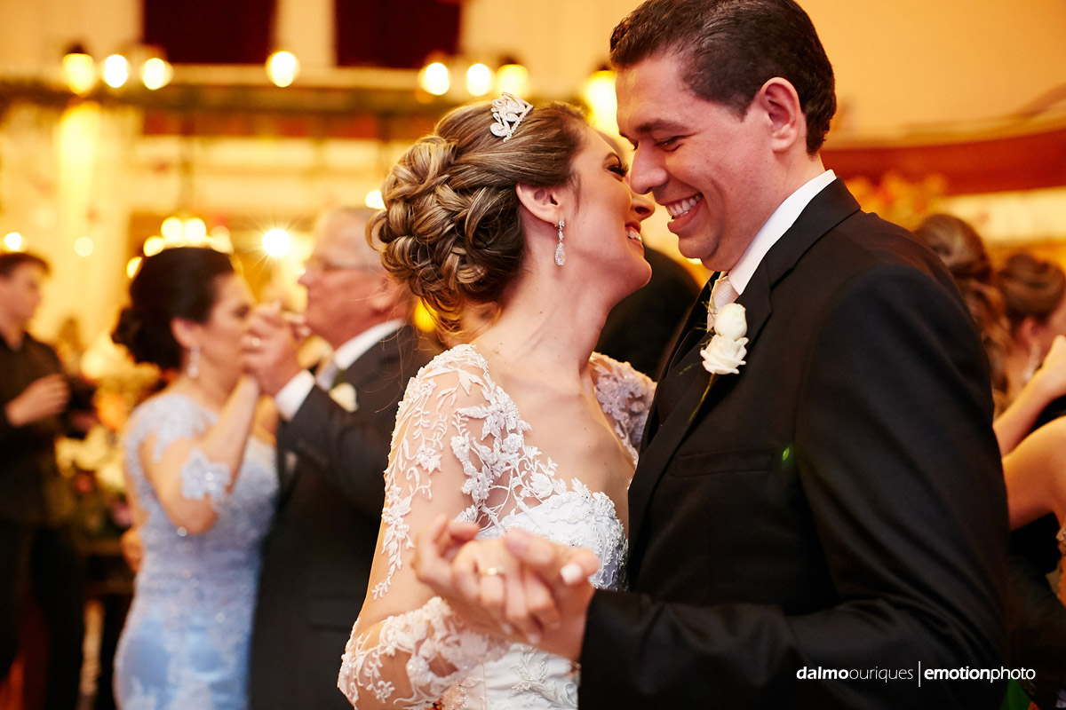 fotografia de casamento em joinville, fotografo de casamento em joinville, wedding em joinville, fotografo dalmo ouriques, harmonia lyra, joinville, festa de casamento, melhores fotos de casamento