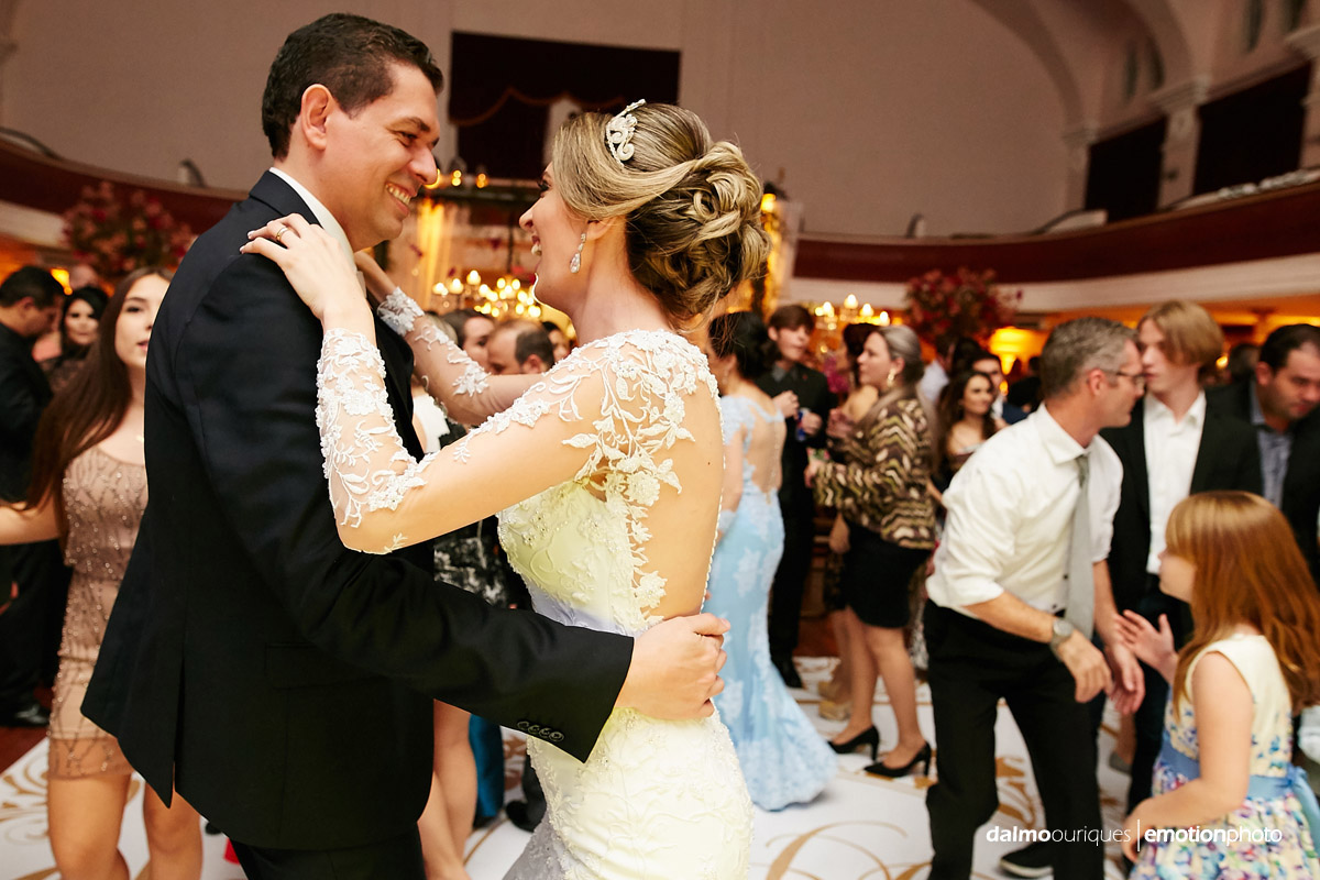 fotografia de casamento em joinville, fotografo de casamento em joinville, wedding em joinville, fotografo dalmo ouriques, harmonia lyra, joinville, festa de casamento, melhores fotos de casamento