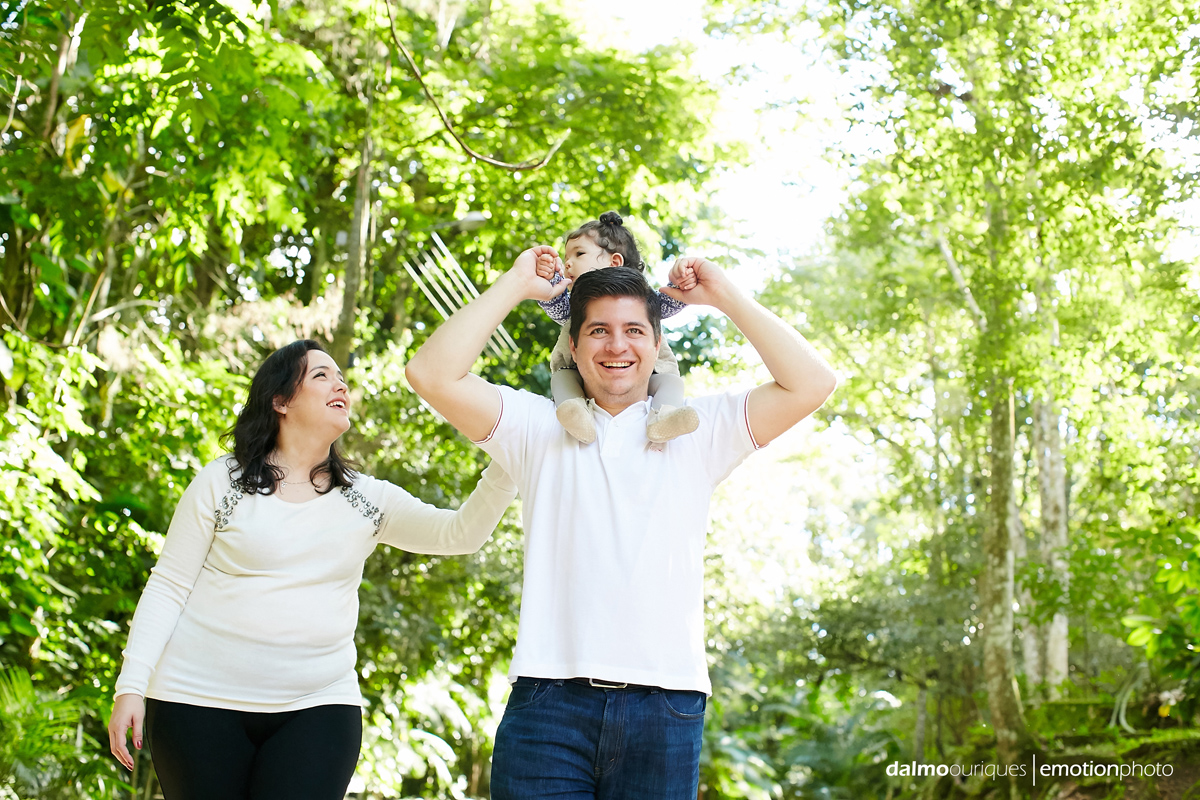 ensaio de familia, sessao de familia, ensaio fotografico em florianopolis, ensaio em florianopolis, horto florestal em florianopolis, ensaio infantil, fotografo dalmo ouriques