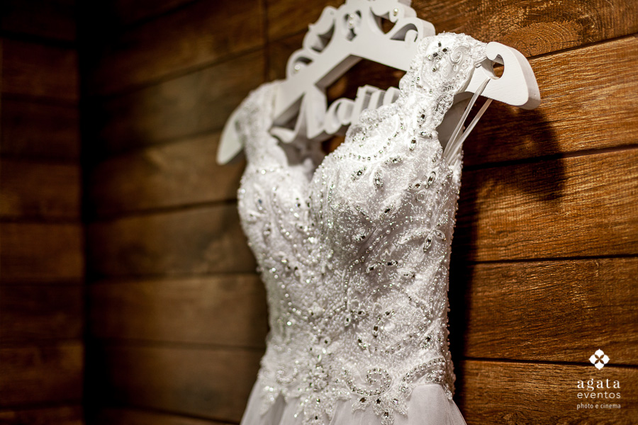 Detalhe do vestido da noiva