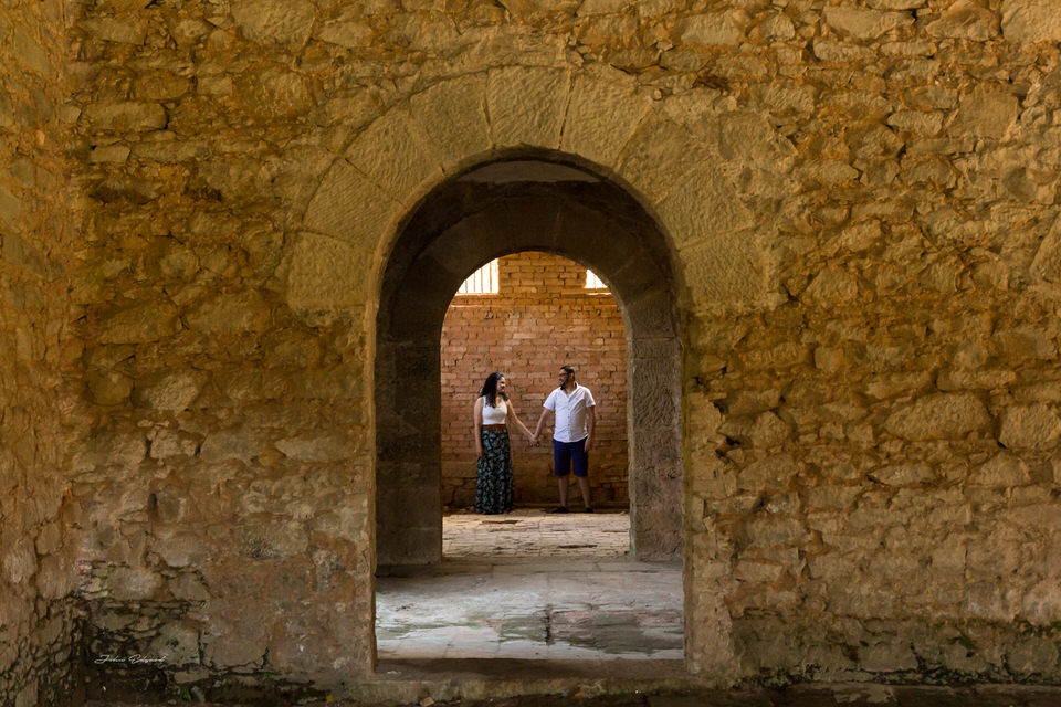 ensaio fotográfico pré wedding em fábrica abandonada em Araçoiaba da Serra- São Paulo