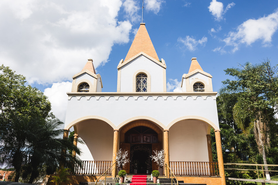 Capela do Espaço Lá Capella lindo lugar para fazer fotos de casamento
