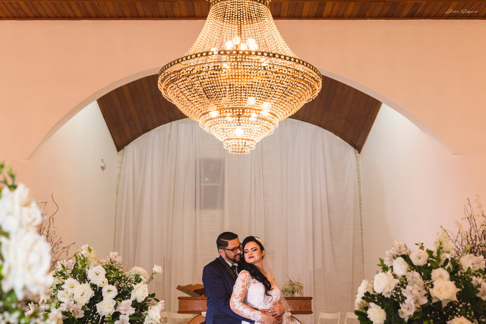 Ensaio romântico no casamento em Poá - SP