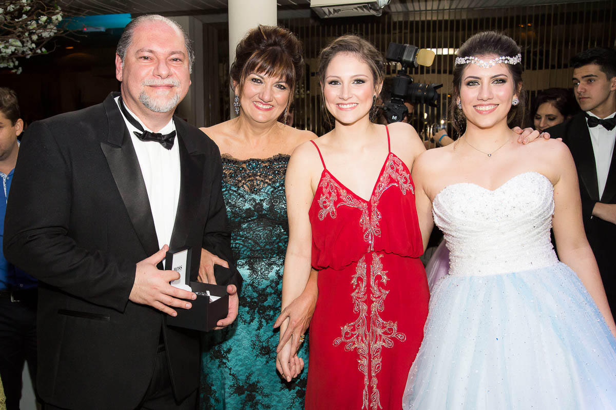 vestido 15 anos, foto maquiagem 15 anos, festa 15 anos, festa debutante, 15 anos, debutante, buffet, foto 15 anos, fotos 15 anos sp, foto 15 anos tauapé, fotografo de 15 anos em sp