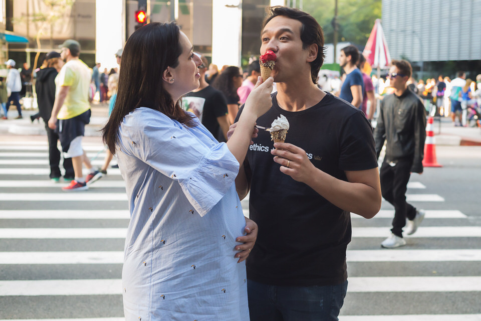 Ensaio Gestante Livia na Avenida Paulista em SP