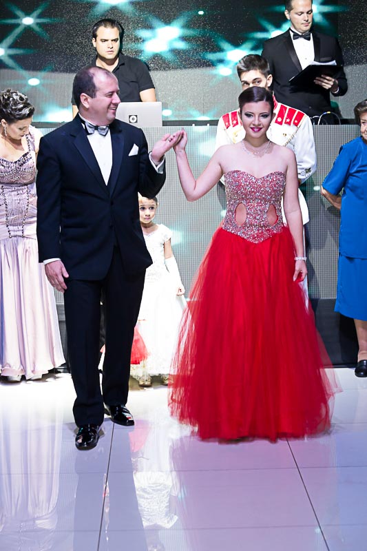 vestido 15 anos, foto maquiagem 15 anos, festa 15 anos, festa debutante, 15 anos, debutante, kristian platz, buffet, foto 15 anos